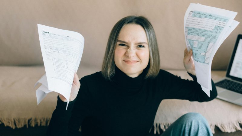 The IRS Kept His $4,200 Refund for a Debt He Barely Remembered — One Atlanta Man’s Tax Offset Story